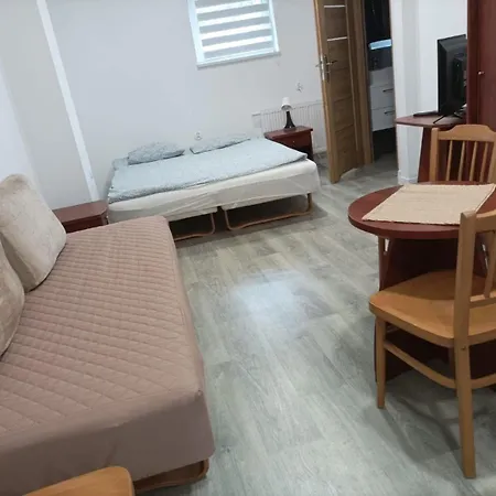 Zielony Zakatek - Apartamenty Nad Jeziorem Ostrowo Troszyn Zewnętrze zdjęcie