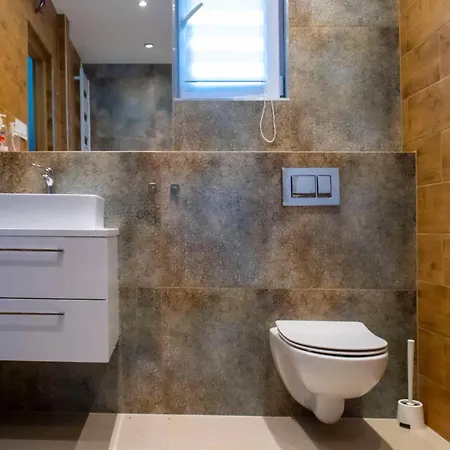 Zielony Zakatek - Apartamenty Nad Jeziorem Ostrowo Troszyn Zewnętrze zdjęcie