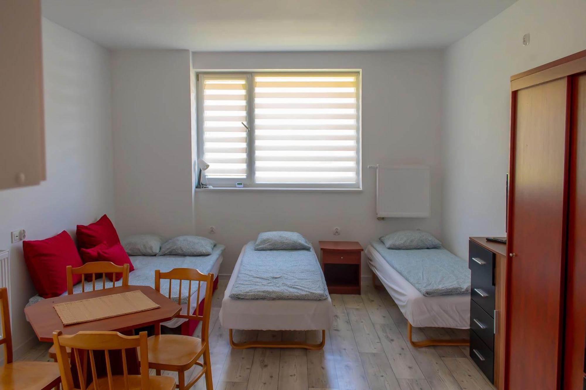 Zakatek - Nad Jeziorem Ostrowo Apartment Troszyn